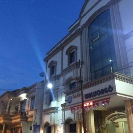 Hotel Syariah Walisongo Surabaya Kültér fotó
